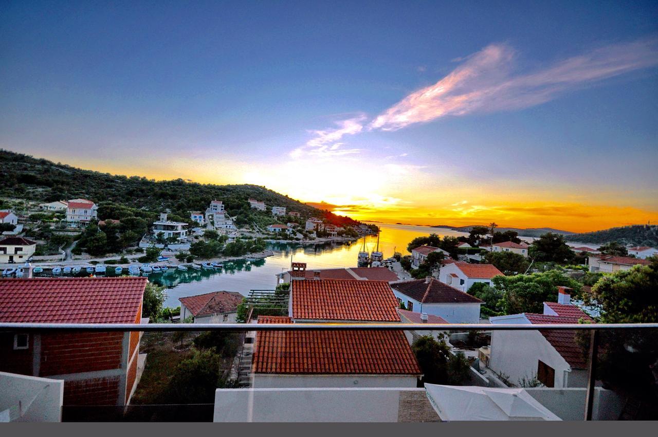 Casa Del Capitano Villa Razanj Ngoại thất bức ảnh