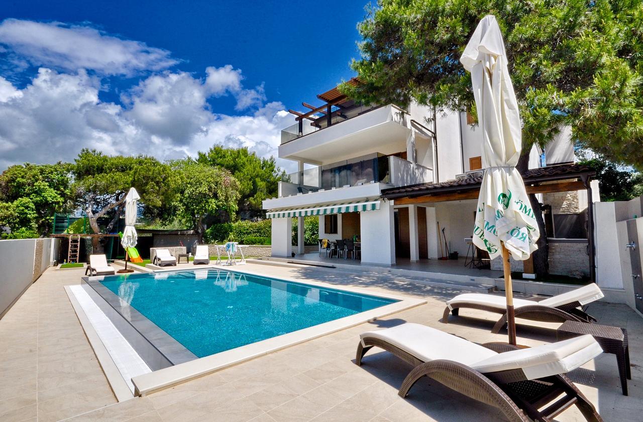 Casa Del Capitano Villa Razanj Ngoại thất bức ảnh