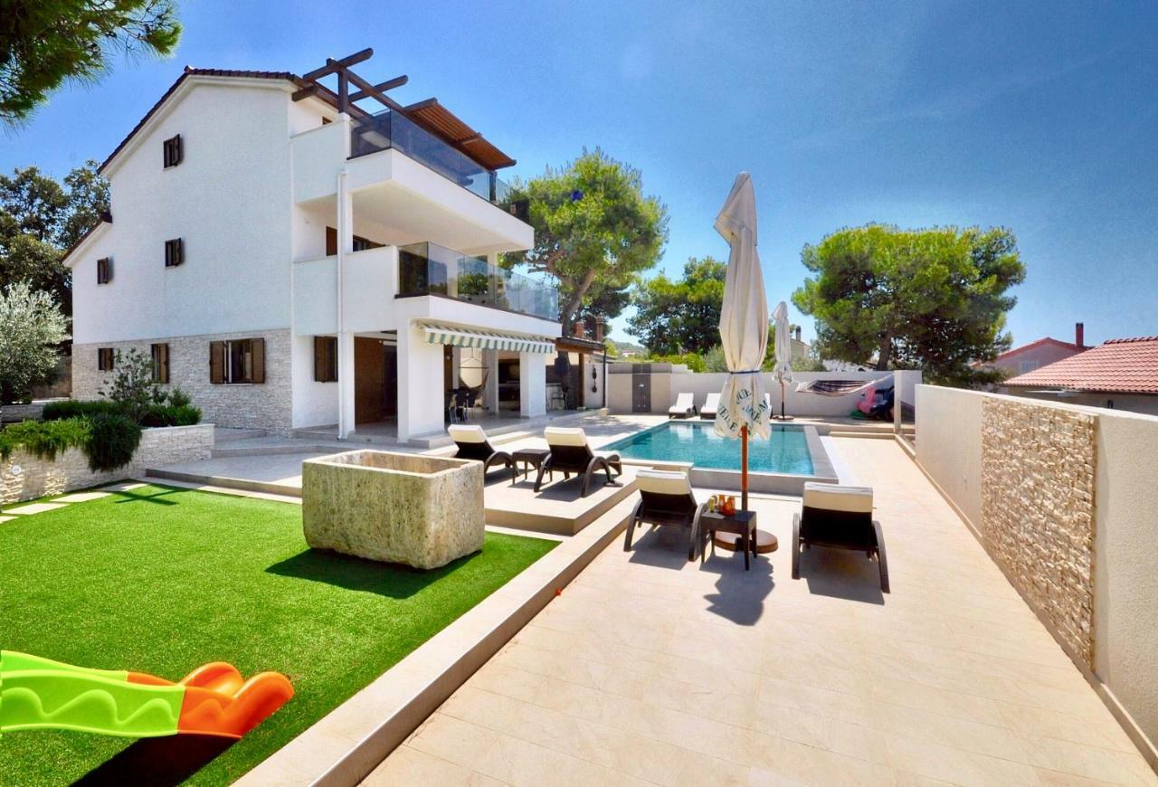 Casa Del Capitano Villa Razanj Ngoại thất bức ảnh
